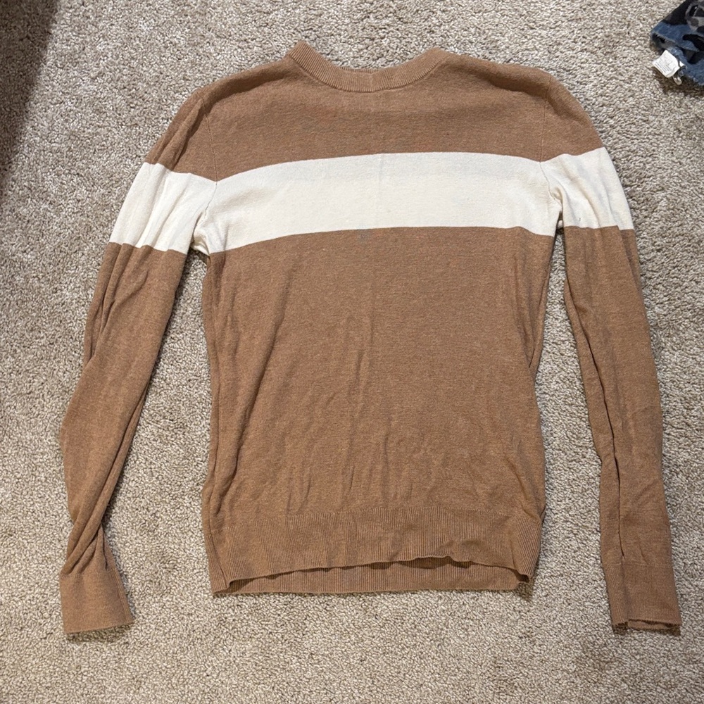 H&M Men's Tan and Cream Crewneck Sweater